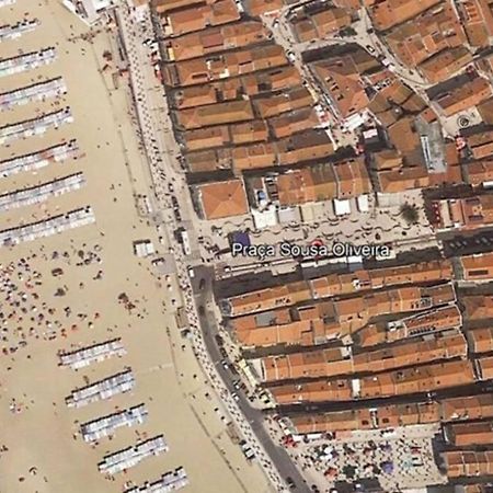Casa a 50m da praia, zona central da Nazaré Esterno foto