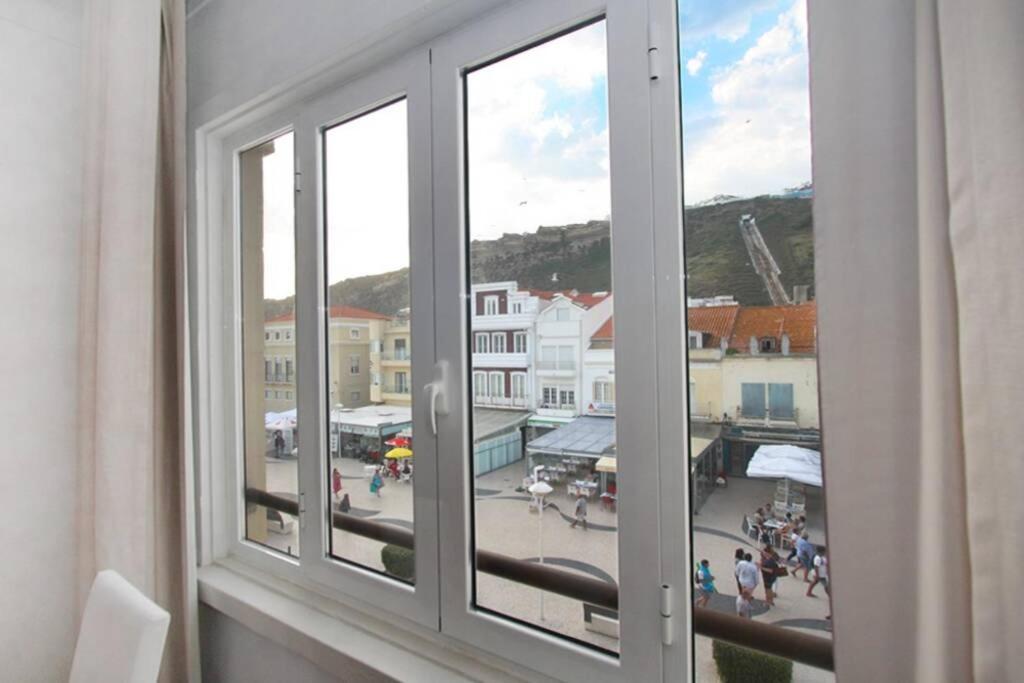 Casa a 50m da praia, zona central da Nazaré Esterno foto