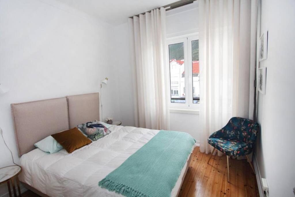 Casa a 50m da praia, zona central da Nazaré Esterno foto