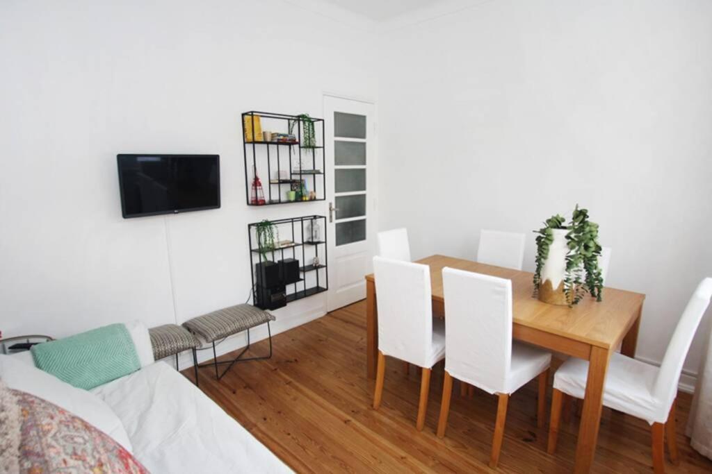 Casa a 50m da praia, zona central da Nazaré Esterno foto